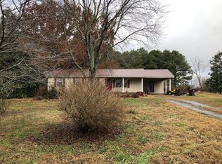 92 Crawford Rd, Eva, AL 35621