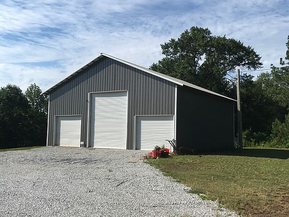 40 x 40 workshop/storage 
