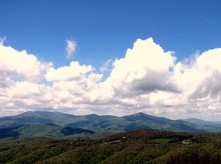 147 Sugar Hl #C, Banner Elk, NC 28604