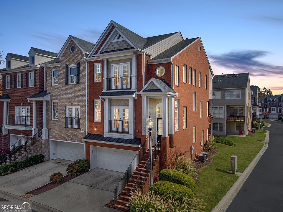 1st image of 213 Creekway Xing SE