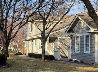 3452 Ivy Ct, Eagan, MN 55123