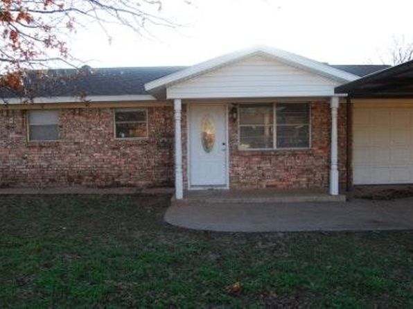 1107 W Cornelia Ave