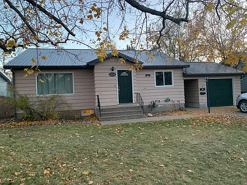 1224 1/2 Lewis Ave Photo 1