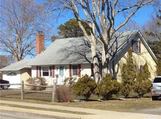 659 Belmore Ave, Islip Terrace, NY 11752