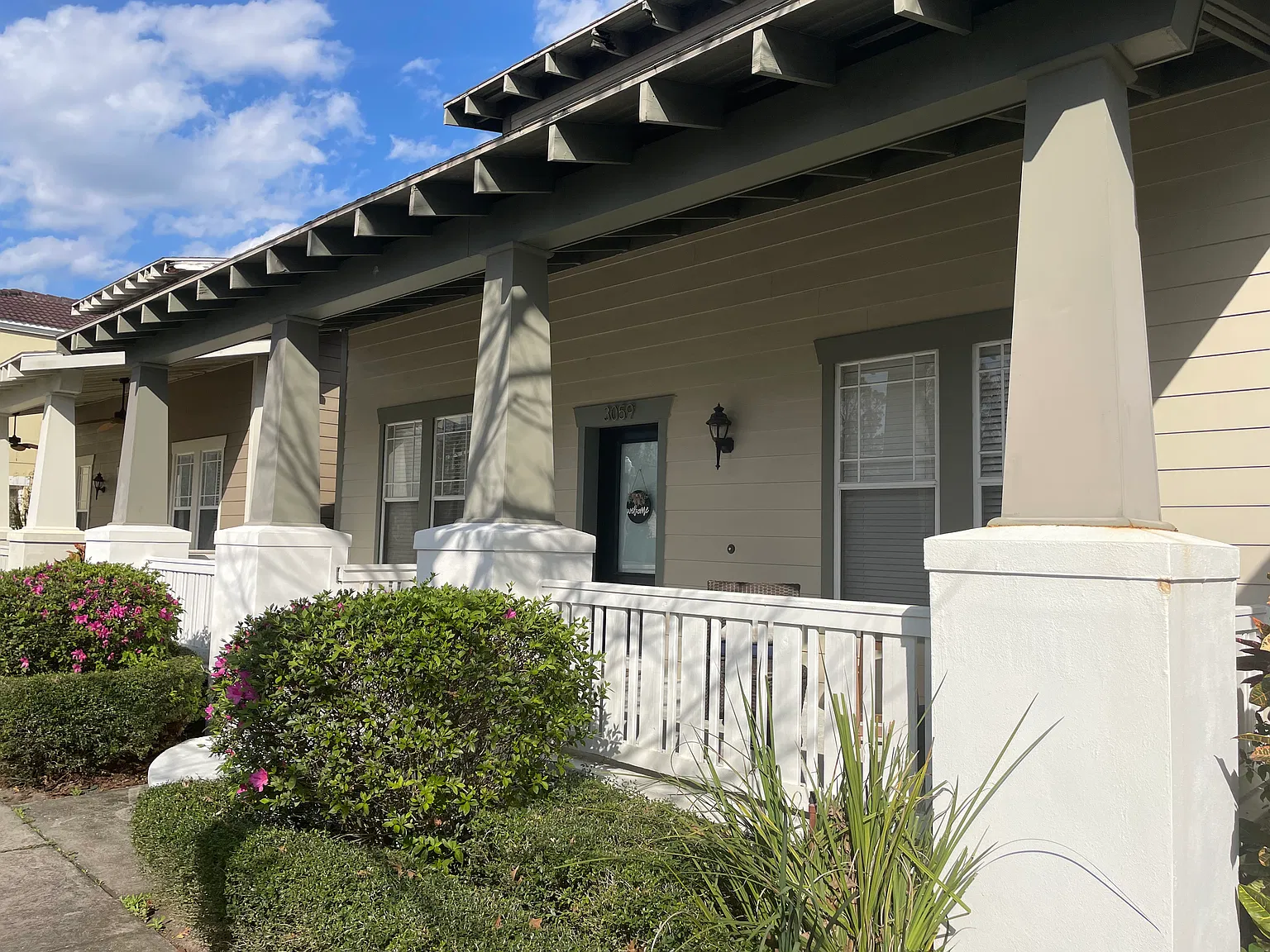 3 bed, 1881 sqft, $4,300 — Photo 1