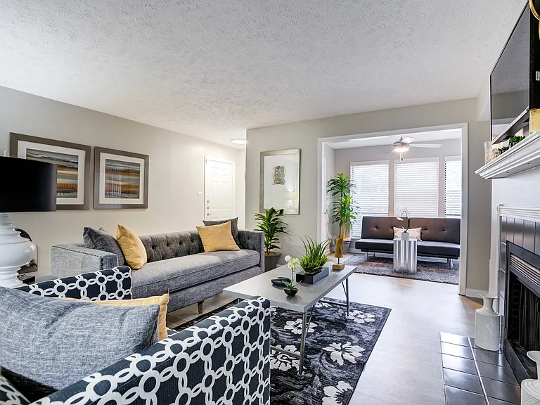 Remington Place — Photo 7