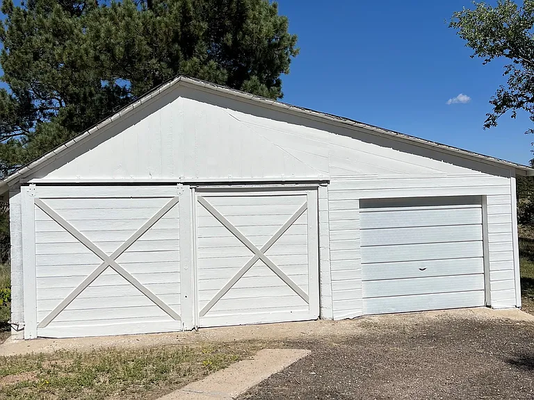 5761 County Road 146 — Photo 14