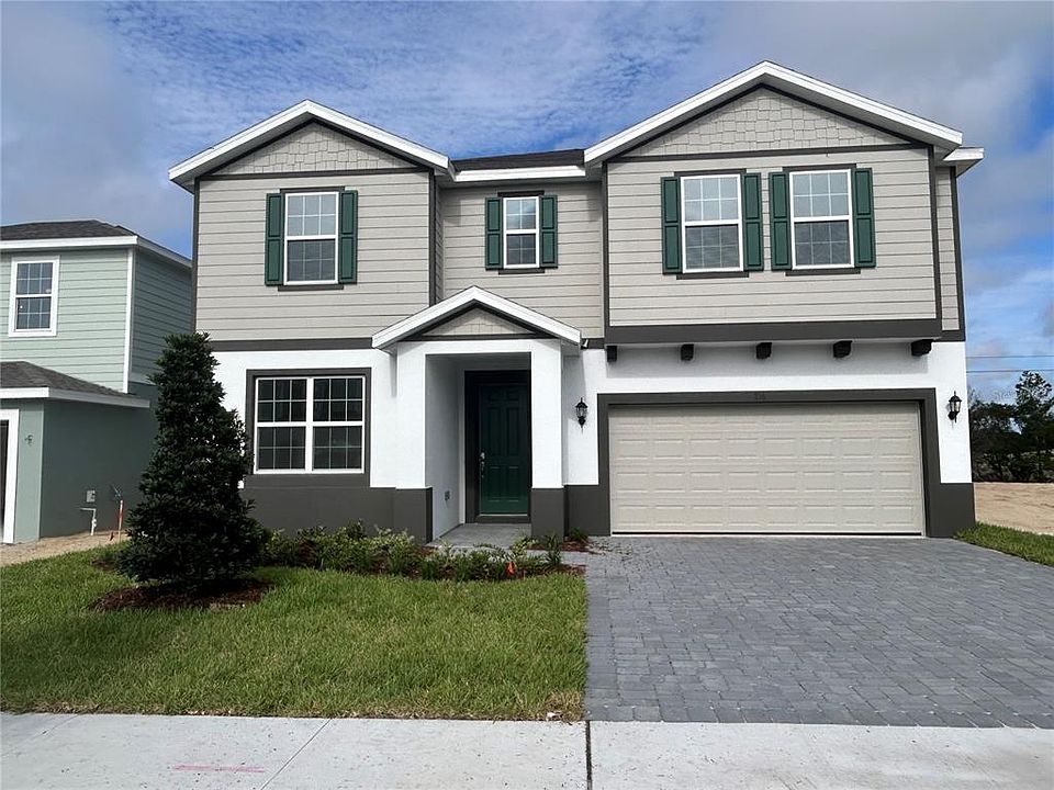 1st image of 716 FARFIELDS STREET