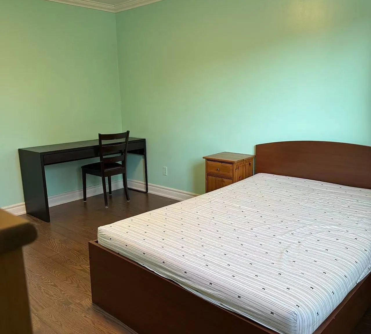 1 bed, $1,100 — Photo 4