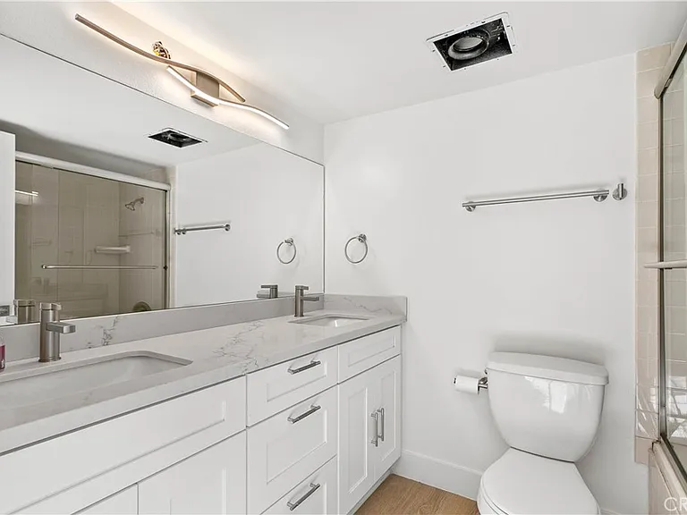 345 W Alameda Ave #104 — Photo 20
