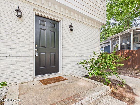 5th image of 3516 Casine Ct