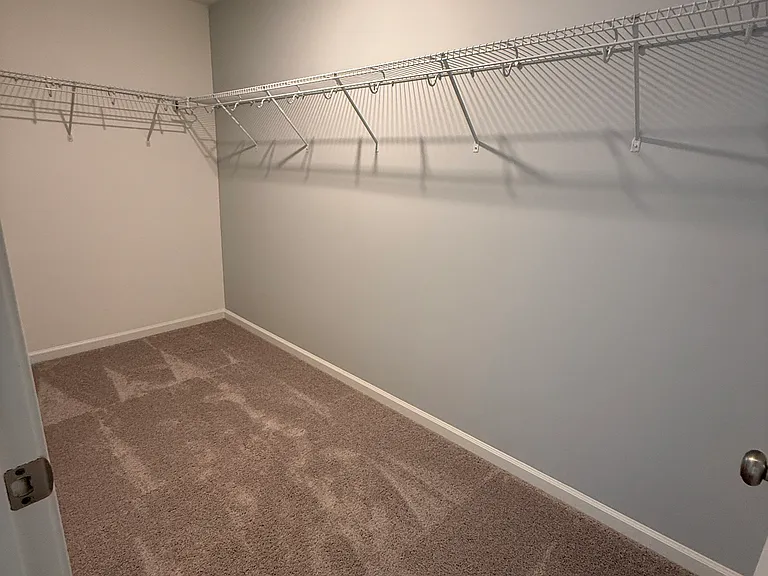 4736 Bell West Dr — Photo 19