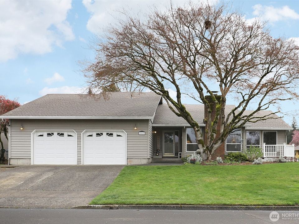 1st image of 3017 SE Blairmont Drive