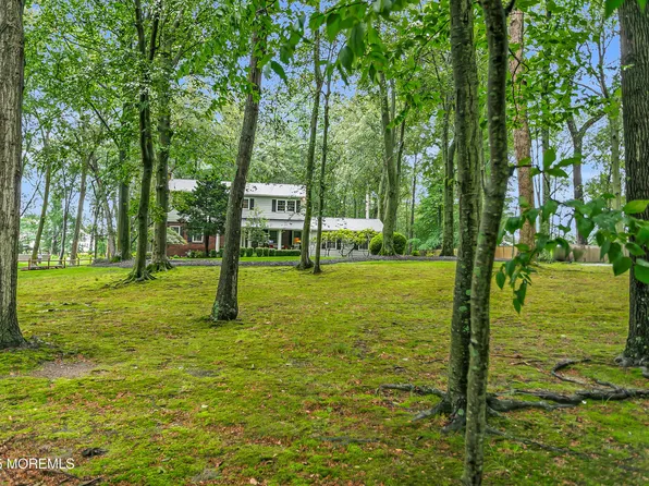 264 Sunnyside Road, Lincroft, NJ 07738