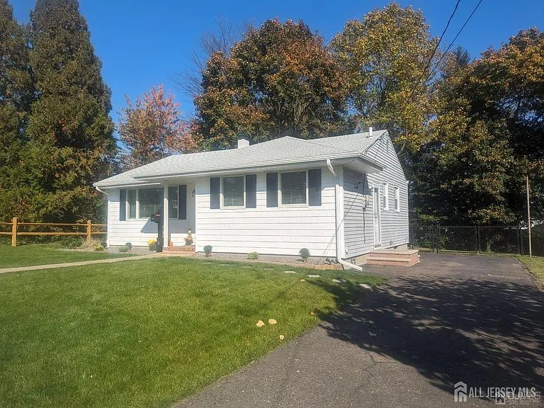 6 Hillside Ave — Photo 21