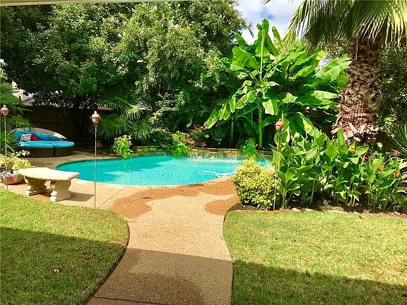 5th image of 4116 Coral Cir