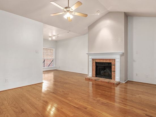 12660 Hillcrest Rd APT 4203, Dallas, TX 75230