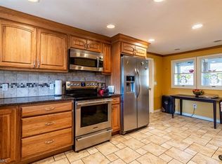 45 Combs Ave, Mendham, NJ 07945