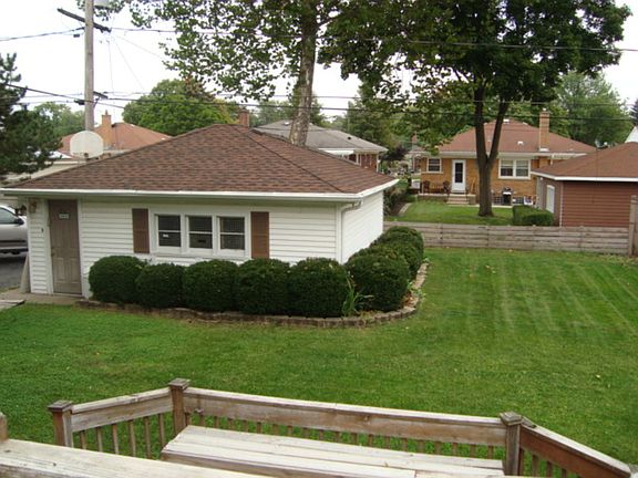 2nd image of 2301 Stratford Ave