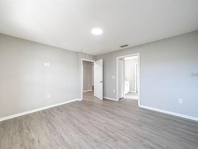 2025 Peaceful Palm St — Photo 13