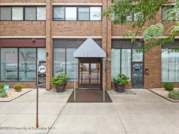 220 Linden St APT 210, Scranton, PA 18503