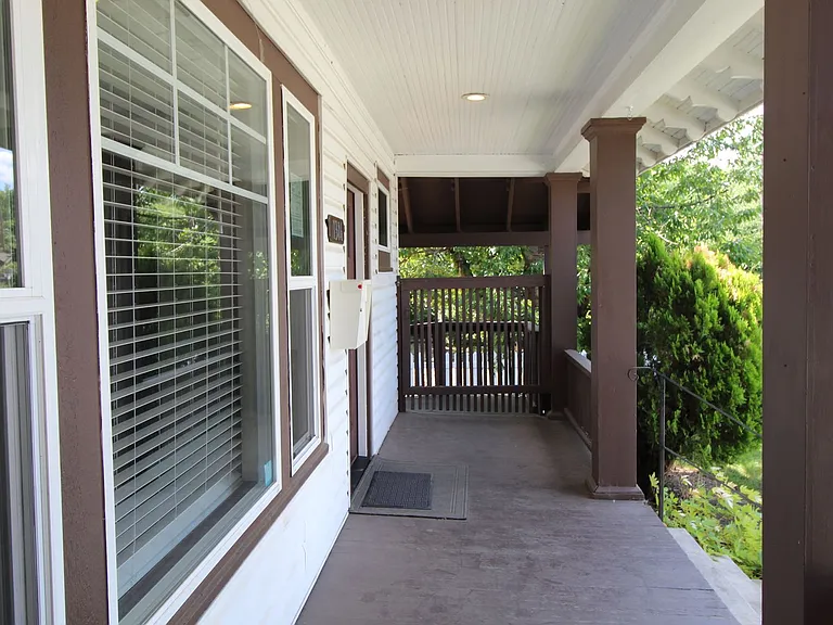 1306 E Montgomery Ave — Photo 7