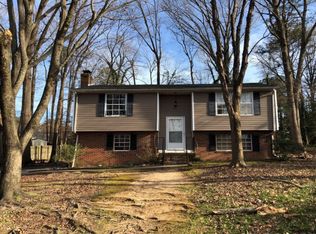 3913 Laurelwood Rd, North Chesterfield, VA 23234