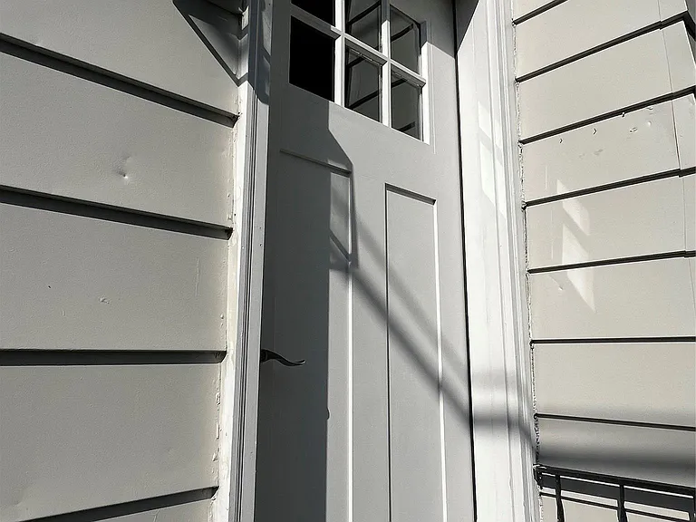105 Cedar Ave — Photo 11