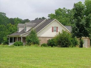 141 Drummond Cut Off Rd, Jasper, AL 35504
