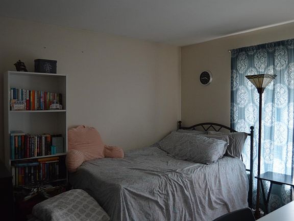 2nd image of 110 Saint Andrews Dr #14