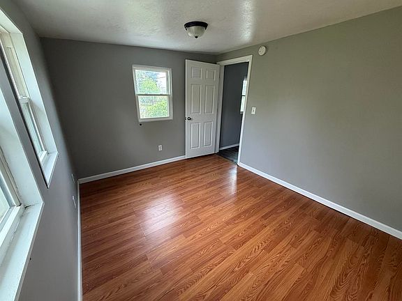 4th image of 300 Thornton Ave #300TA-2