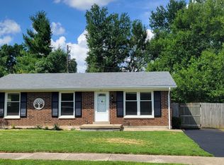 385 Nottingham Rd, Lexington, KY 40517