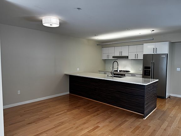 2nd image of 1840 Washington St APT 304