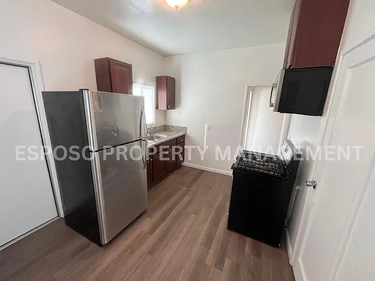 616 N Echo Ave — Photo 6