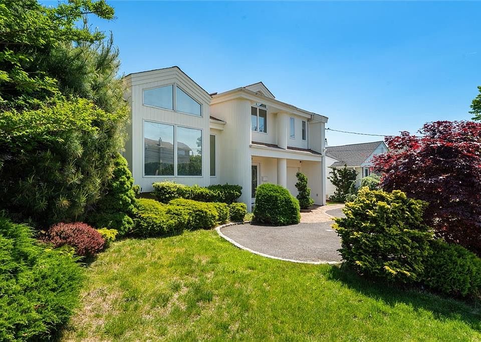 2729 Shore Dr, Merrick, NY 11566 MLS 482367 Zillow