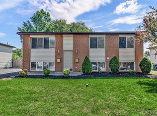 221 Argus Dr, Depew, NY 14043