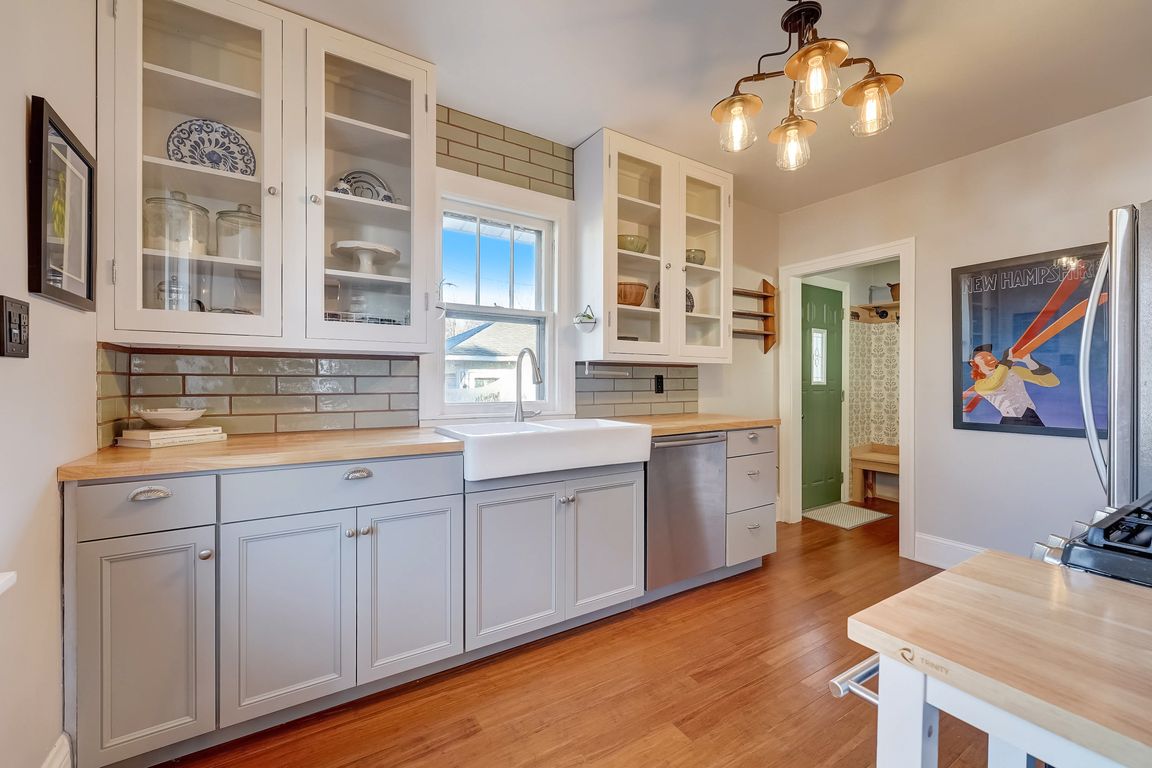 71 Stevens St E, Saint Paul, MN 55107 Zillow