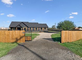 108 Santa Teresa Rd, Kyle, TX 78640