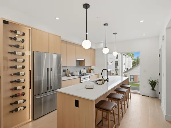 4732 60b St #35, Delta, BC V4K 3K8