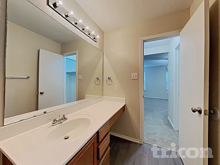 635 Cherokee Blvd — Photo 8