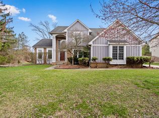 7359 Water Oaks, West Bloomfield, MI 48324