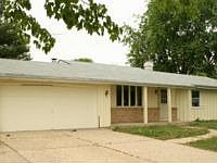 1st image of 2420 Laurel Ave
