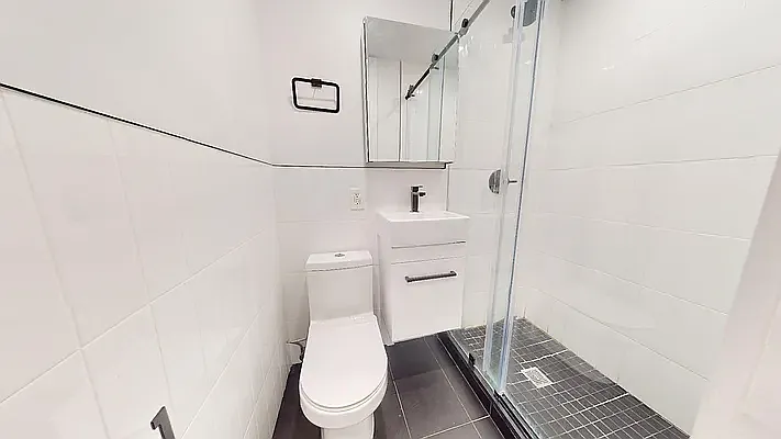 Rented by 346 Realty Group LLC | media 10