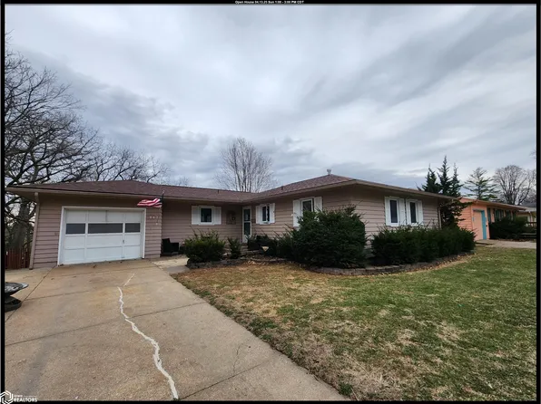 902 Plum St, Atlantic, IA 50022