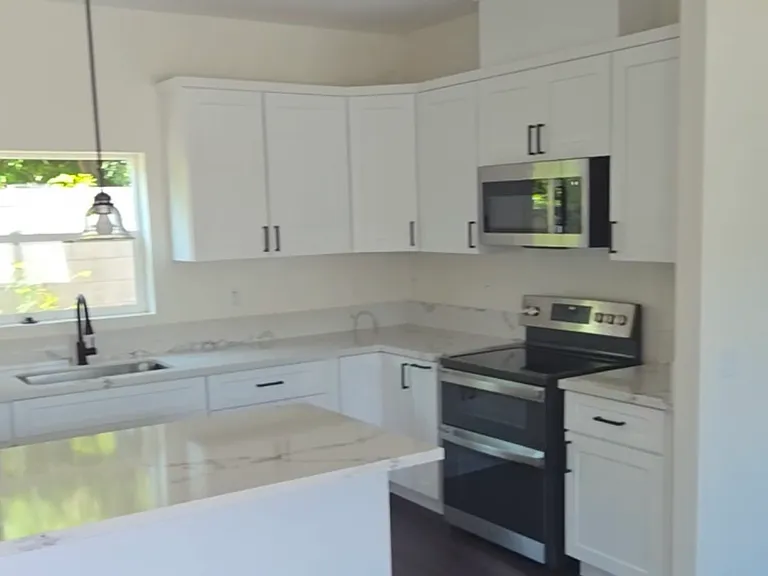 8922 Philbin Ave #B — Photo 2
