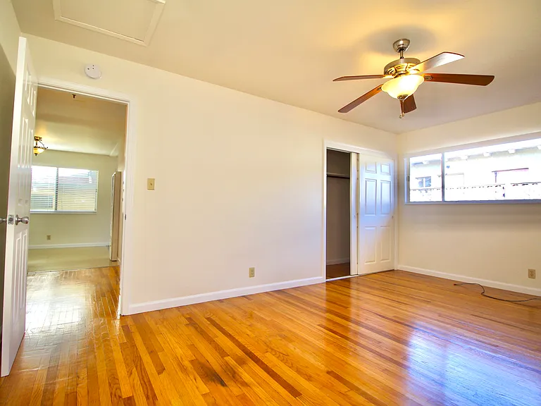 205 Smalley Ave #4 — Photo 15