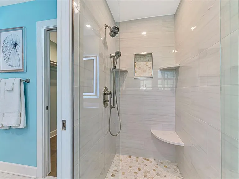 307 Avenida De Paradisio — Photo 30