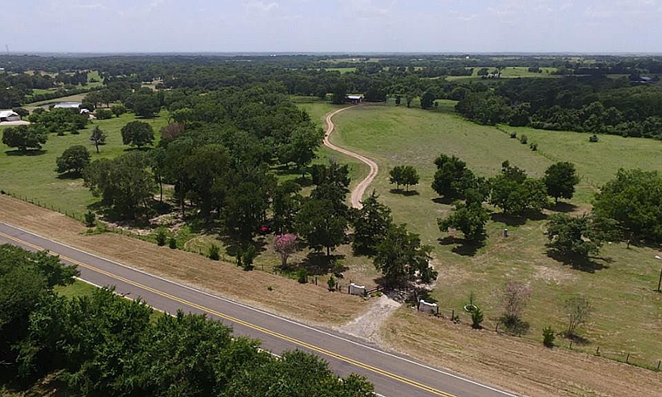 1st image of 4109 Fm 390 N