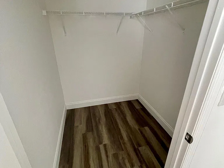 201 SW 116th Ave #22108 — Photo 5