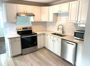 601 Village Ct, Nashville, TN 37206